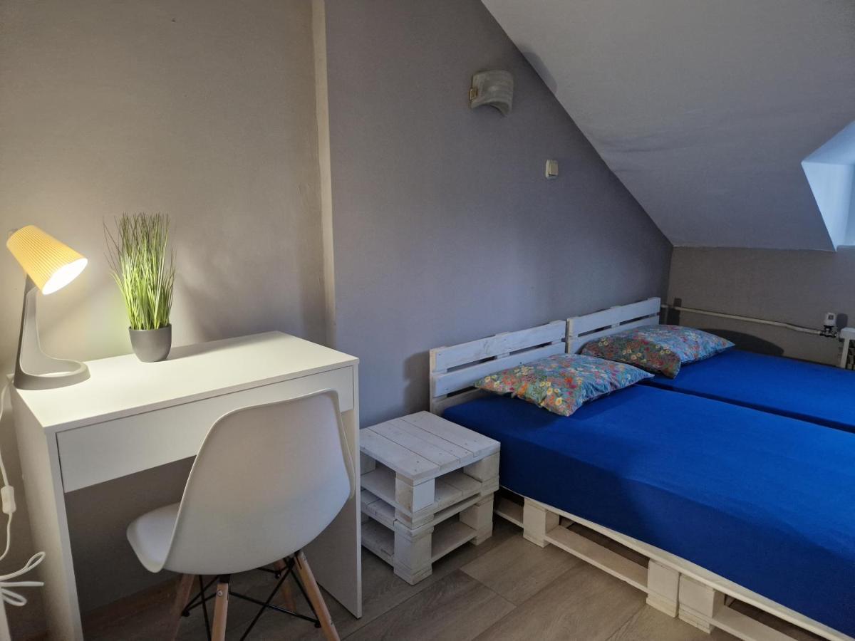 Lambo'S Corner Varna - Guest Rooms Exteriör bild