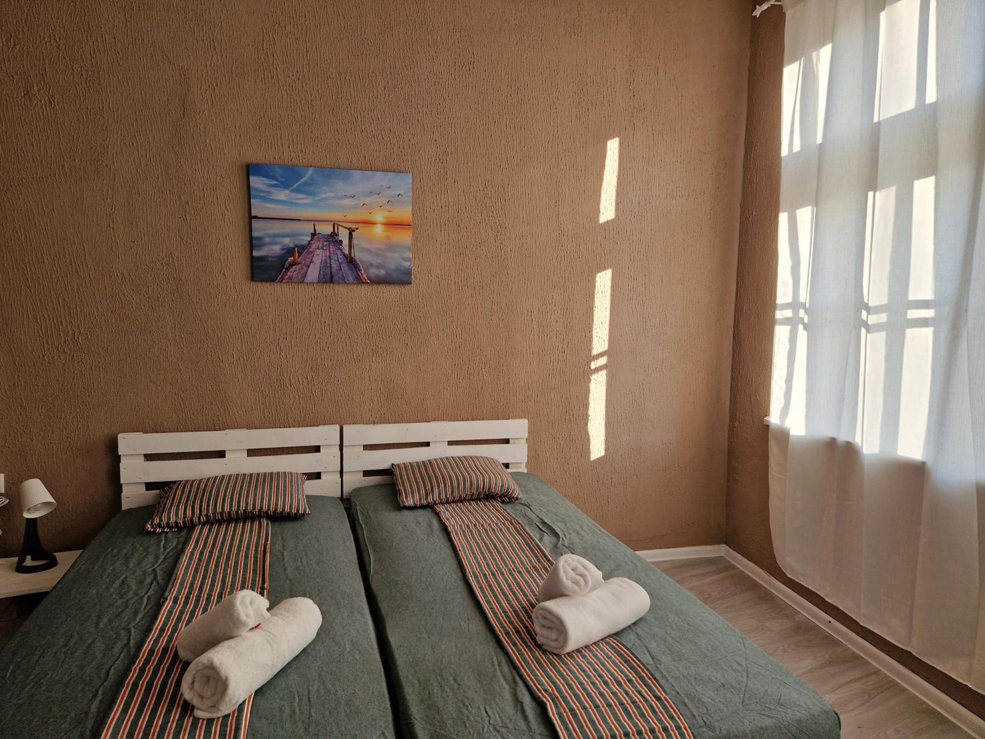Lambo'S Corner Varna - Guest Rooms Exteriör bild